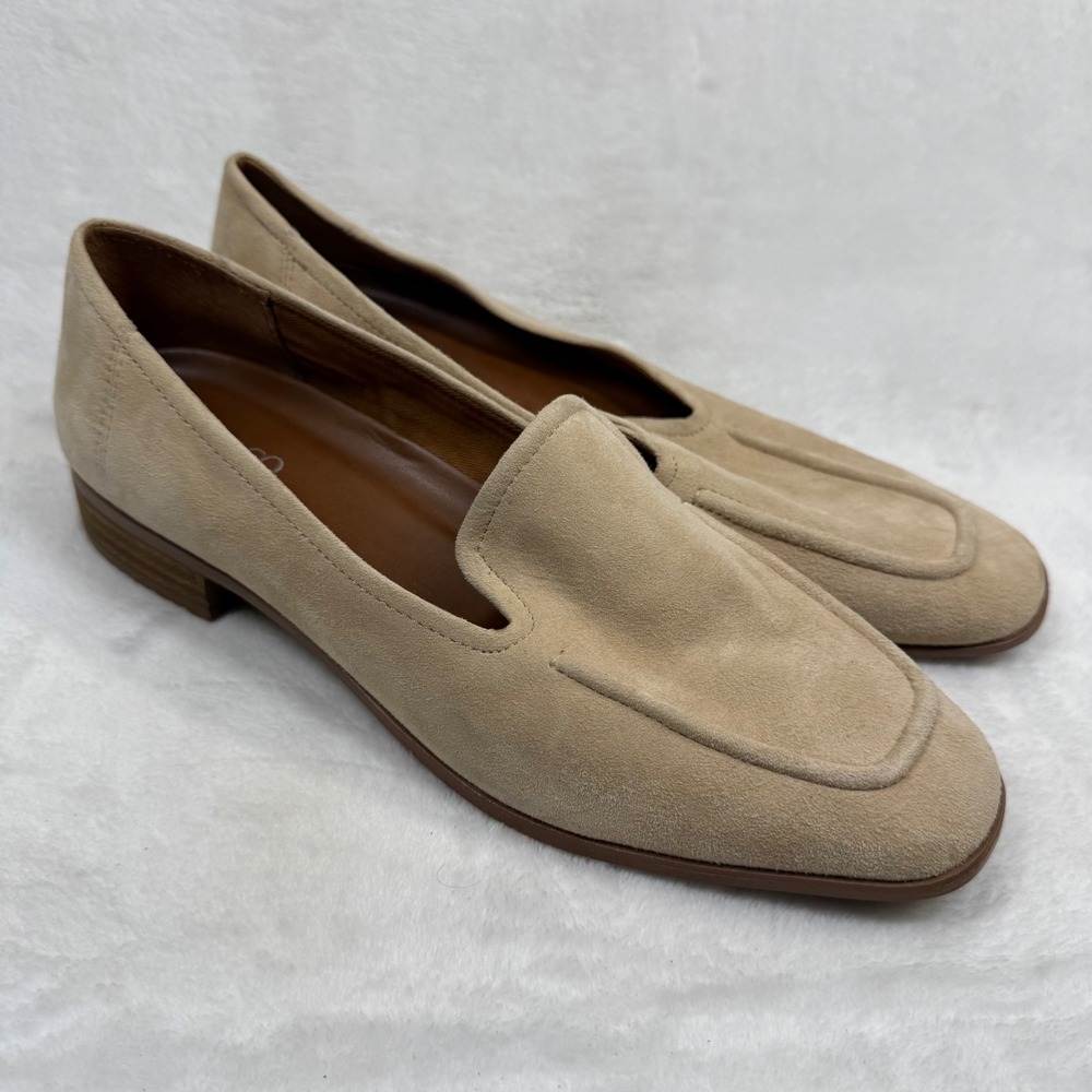 Franco Sarto Clarise Beige Suede Square Toe Loafers Size 10M Slip On Shoes